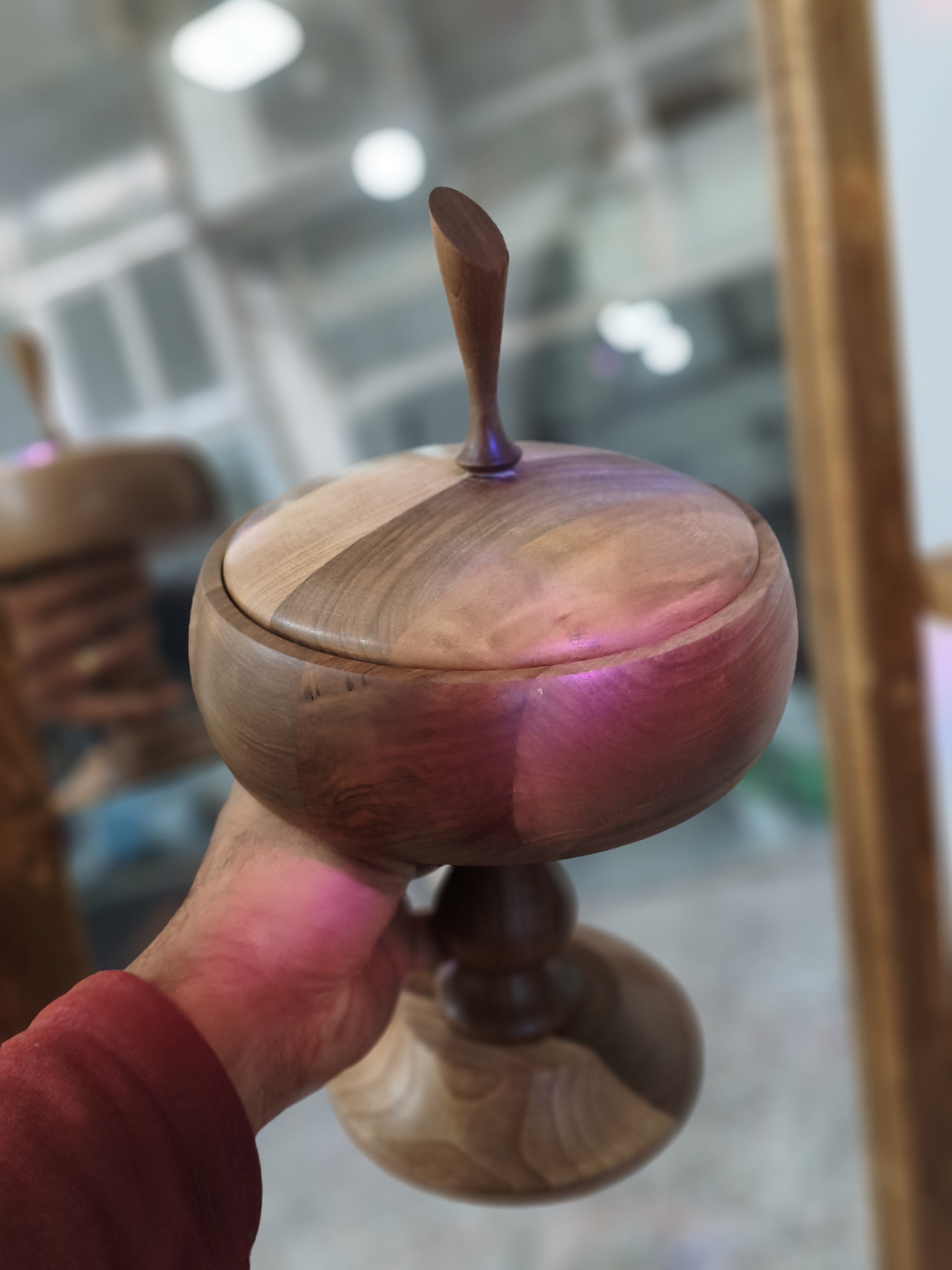 شکلات خوری خمره ای